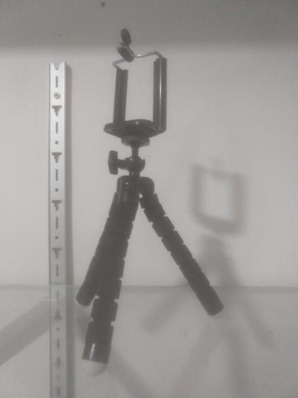 Imagem de Mini tripé universal flexível