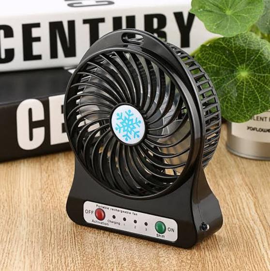 Imagem de Mini Ventilador Portátil De Mesa Luatek 3 Velocidades Led