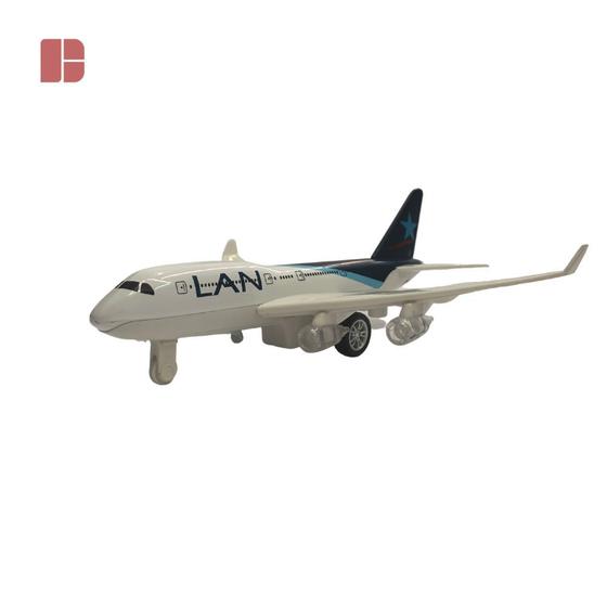 Imagem de Miniatura Avião Lan 4 Turbinas c/ som e luz 1:300 Die Cast