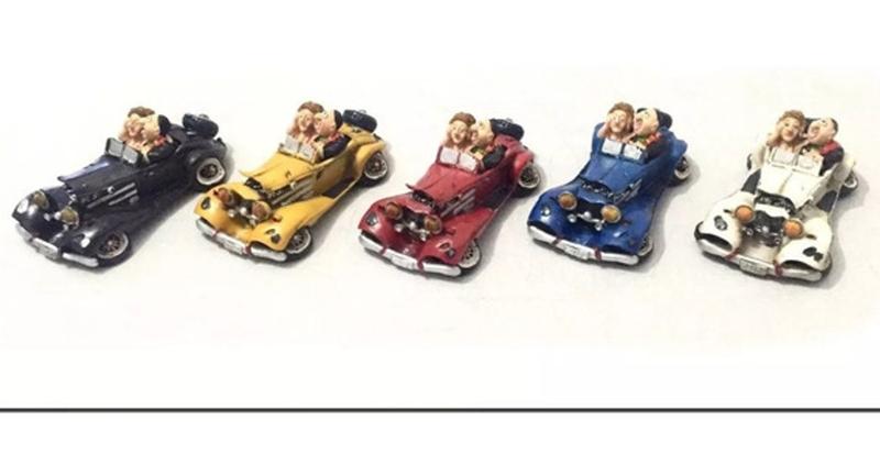 Miniatura Calhambeque Casal Carro Antigo Em Resina preço por unidade Menor preço em Miniatura Calhambeque Casal Carro Antigo Em Resina preço por unidade