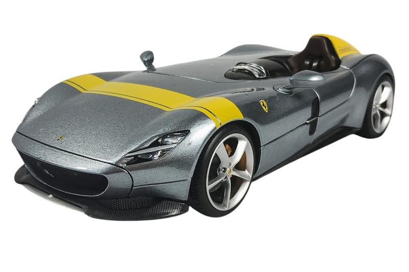 Imagem de Miniatura Carro Ferrari Monza SP1 Escala 1:18 Bburago