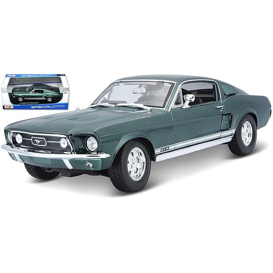 Imagem de Miniatura Carro Ford Mustang Gta Fastback 1967 1/18 Verde Maisto 31166