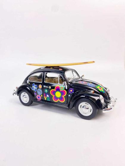 Imagem de Miniatura De Carro Fusca 1967 Com Prancha De Surf Em Metal Maisto Cor:Preto (FUSCACOMPRANCHAP)