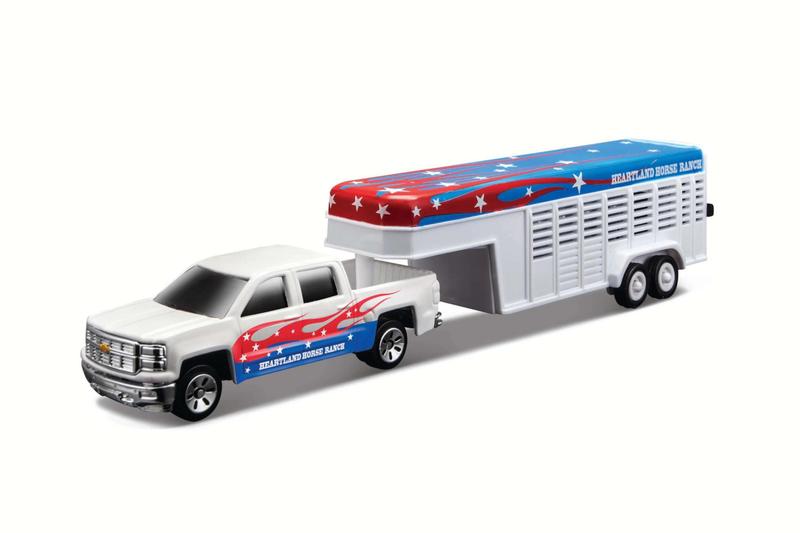 Imagem de Miniatura Heartland Haulers 1/64 Fresh Metal Chevrolet Silverado Branco E Carreta Branca Maisto 12328