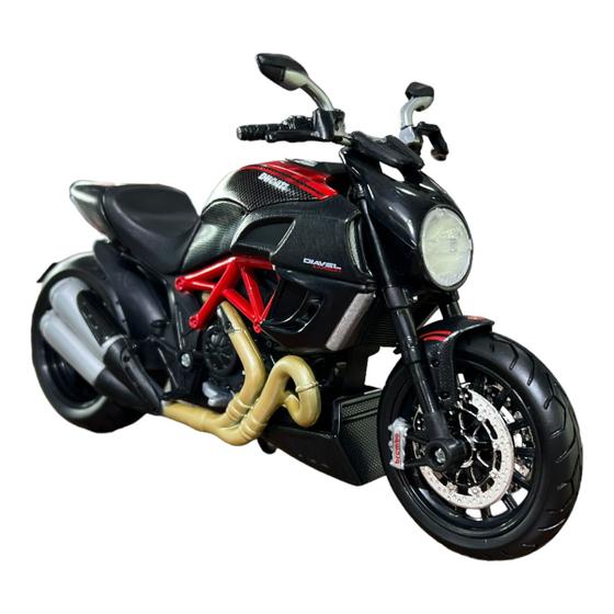 Imagem de Miniatura Moto Ducati Diavel Carbon Maisto 1:12