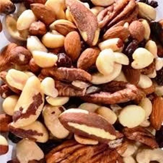 Mix De Castanhas Nobres Com Amendoim King Nuts Mix de Grãos