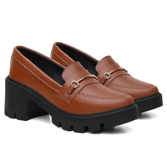 Imagem de Mocassim Casual Feminino Detalhe Metal Moda Elegante Calce Fácil Confortável Sola Tratorada