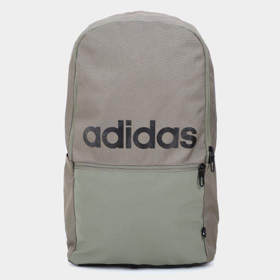 Mochila Adidas Clássica Logo Linear 22.75L Imagem de Mochila Adidas Clássica Logo Linear 22.75L