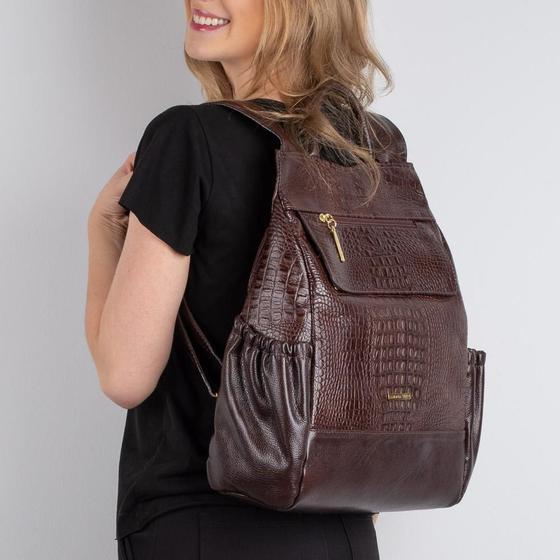 Mochila antifurto de couro croco feminina Suelen é boa?
