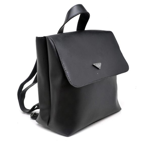 Imagem de Mochila Casual Basica Mgr com Fecho em Metal e Alças Reguláveis