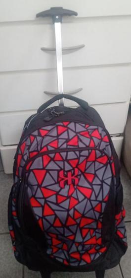 Imagem de mochila de rodinha reforçada