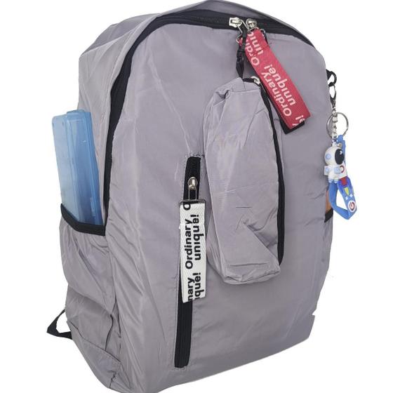 Imagem de Mochila Kit Com Estojo E Chaveiro Escolar Cinza Zc8006