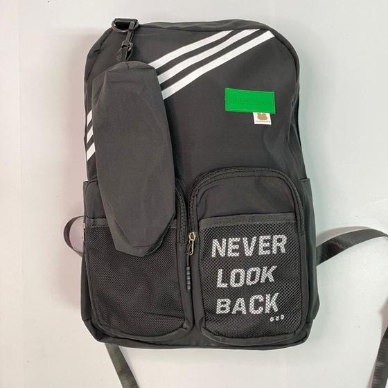 Imagem de Mochila reforçada escolar com listras e estojo modelo novo fashion para passeios e trabalhos