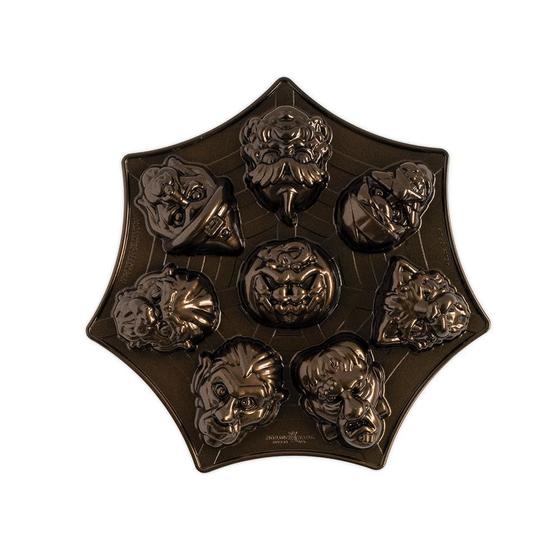 Imagem de Molde de bolo Nordic Ware Monster Mask 8 cavidades 1L