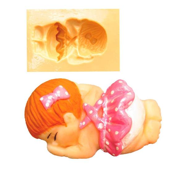 Imagem de Molde de Silicone para Biscuit Casa da Arte - Modelo: Bebê Menina com Roupa - 1293