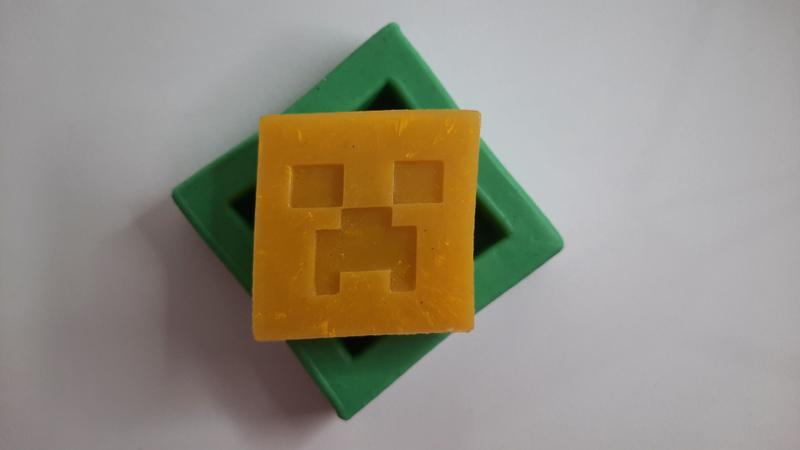 Imagem de Molde Forma Silicone Sabonete Steve Minecraft