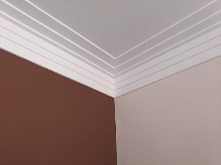 Moldura Roda Teto - 12cm - Kit 10 metros - Mod.KUAD3D-12 Menor preço em Moldura Roda Teto - 12cm - Kit 10 metros - Mod.KUAD3D-12