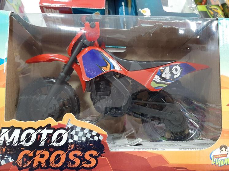 Imagem de Moto Cross na caixa - LUMMAR