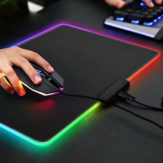 Imagem de Mouse Pad Gamer Com Borda Iluminada LED RGB 7 Cores  25cm x 35cm