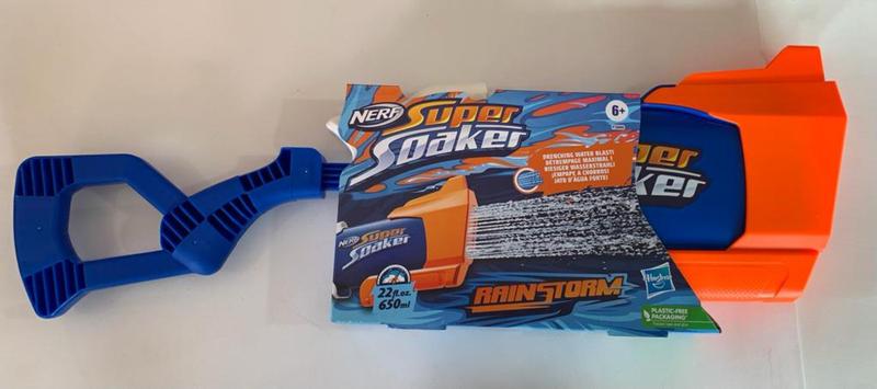 Imagem de Nerf super soaker rainstorm lança agua