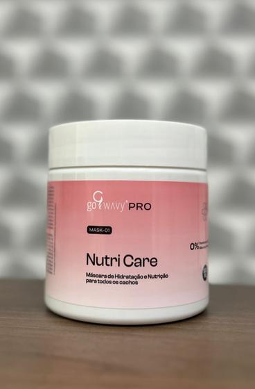 Imagem de Nutri Care Máscara de Hidratação e Nutrição para todos os tipos de cachos - Go Wavy - 500 ml