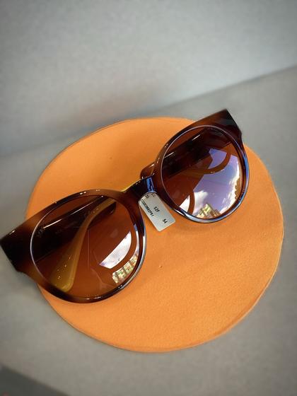 Imagem de Óculos de Sol feminino Max&Co. modelo 0035 animal print e amarelo