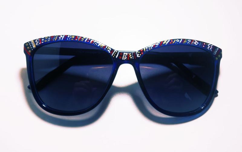 Drive away different Invest Óculos de sol material grilamid pintados à mão - Confraria do óculos -  Óculos de Sol - Magazine Luiza