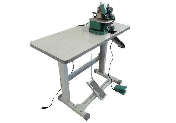 Imagem de Overloque Semi Industrial 110 V Com Bancada E Motor Acoplado