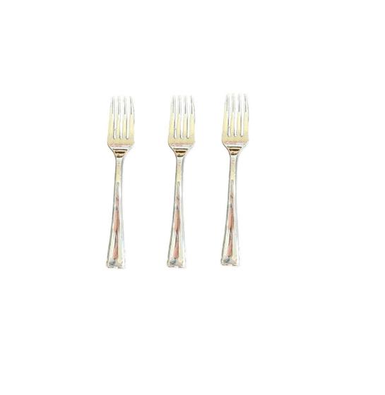Imagem de Pacote Com 180 Un Mini Garfo Prata Luxo Descartável 10Cm