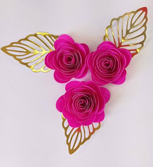 Imagem de Pacote com 3 unidades de Flores Rosetas de Papel para Topos de Bolos e Artesanato rosa pink em Geral