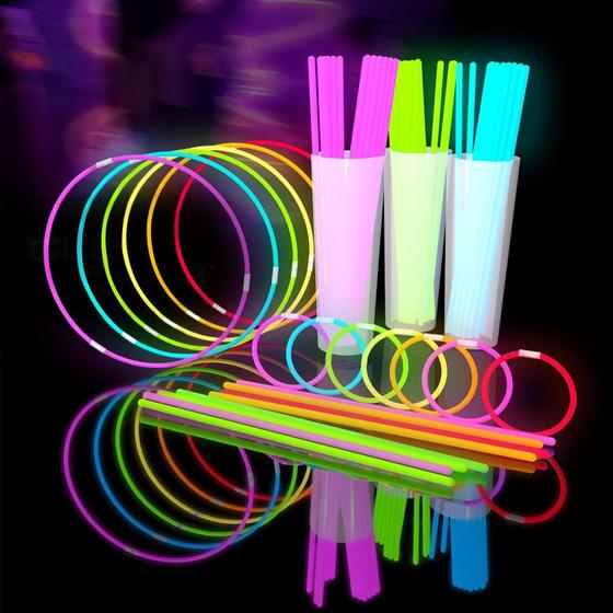 Imagem de Pacote de festa a granel Glow Sticks Glow Fever 209 unidades com acessórios