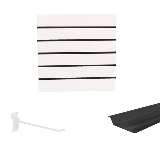 Imagem de Painel Canaletado Branco em Mdf 0,61 x 0,61m com Perfil Pvc Preto e 20 Ganchos de 20cm Branco