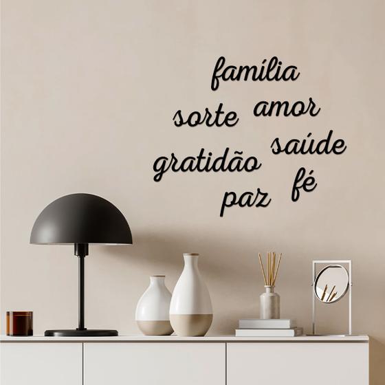 Imagem de Palavra Decorativa de Parede Família Gratidão