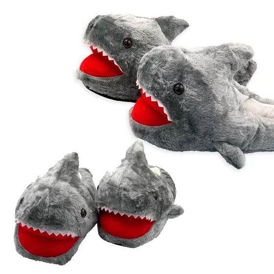 Imagem de Pantufa Tubarão Baby Shark Cinza Antiderrapante Unissex Bichinho Inverno Adulto Confortável Infantil Chinelo De Quarto