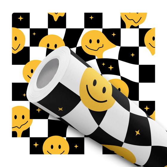 Imagem de Papel de Parede Adesivo Xadrez Preto e Branco Smiley Amarelo Teen Juvenil Quarto 