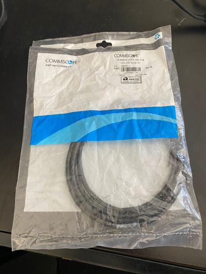 Imagem de Patch Cord Cat6 Commscope/amp 5 Feet 1,50 Metros Preto 1989801-5