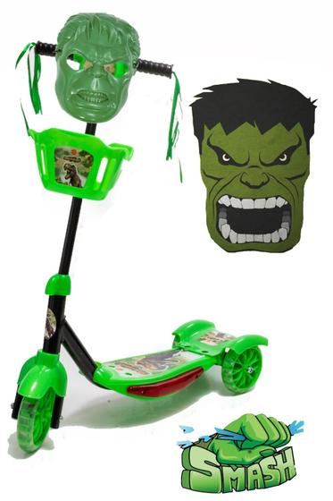 Imagem de Patinete Verde Com Mascara Do Hulk