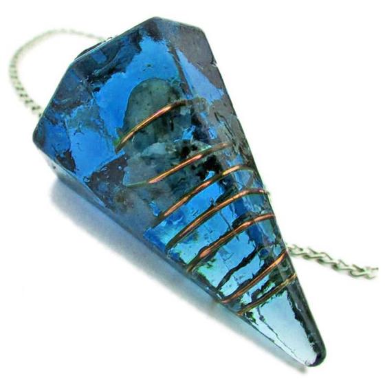 Imagem de Pendulo de orgonite com cristal - raio azul (be) - un