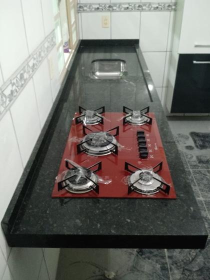 Pia de Granito com Corte para Cooktop 4bocas 2m Menor preço em Pia de Granito com Corte para Cooktop 4bocas 2m