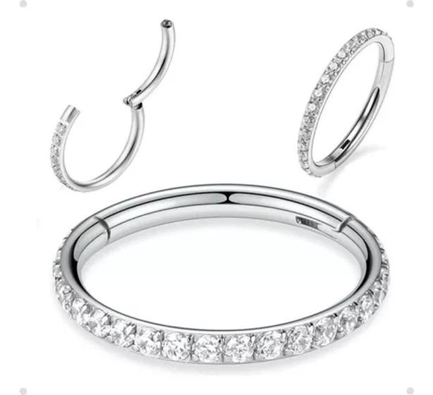 Imagem de Piercing Titâneo fecho  click  com pedrinhas  em  zirconia