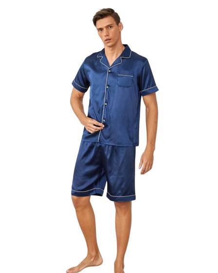 Imagem de Pijama Masculino Marcos em Cetim com Elastano Short e Camisa Manga Curta com Bolso e Botões - Azul Marinho