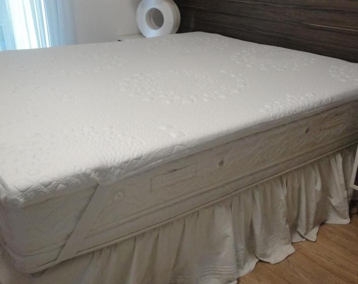 Imagem de Pillow Top Viscoelástico Com Gel Queen 1,58 X 1,98 Com 8 cm