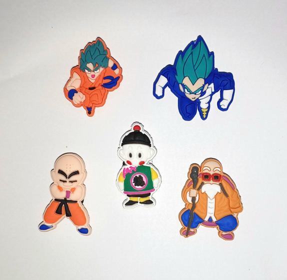 Pins jibbitz para babuche Dragon Ball Z kit com 5 Jibbitzepins