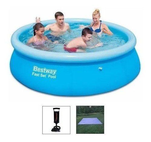 Piscina Bestway 2300 Litros Inflável com Bomba de Inflar e Forro Menor preço em Piscina Bestway 2300 Litros Inflável com Bomba de Inflar e Forro