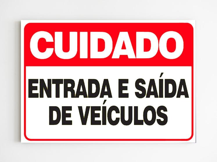 Imagem de Placa de aviso cuidado entrada e saída de veículos mdf 20x29