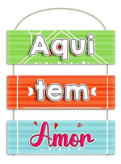 Imagem de Placa Decorativa Com Frase Motivacional Tema Aqui Tem Amor