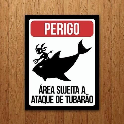 Imagem de Placa Decorativa Gamer Área Sujeita Ataque Tubarão (27X35)