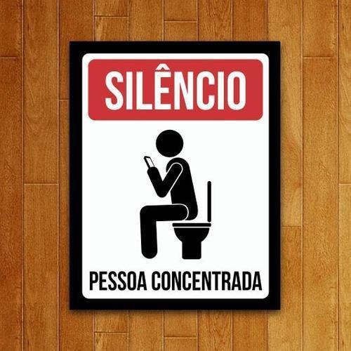 Imagem de Placa Decorativa - Silêncio Pessoa Concentrada ()