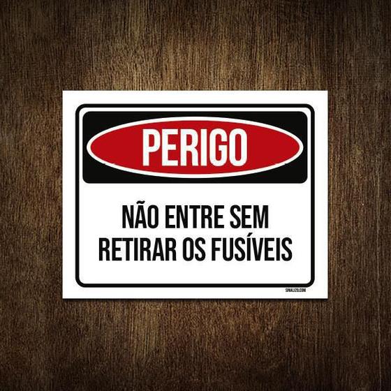 Imagem de Placa Perigo Não Entre Sem Retirar Os Fusíveis 27X35