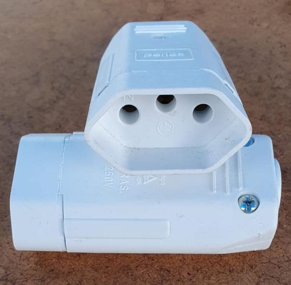 Imagem de Plug Fêmea Tomada 2p+T 20a até 250v Branco